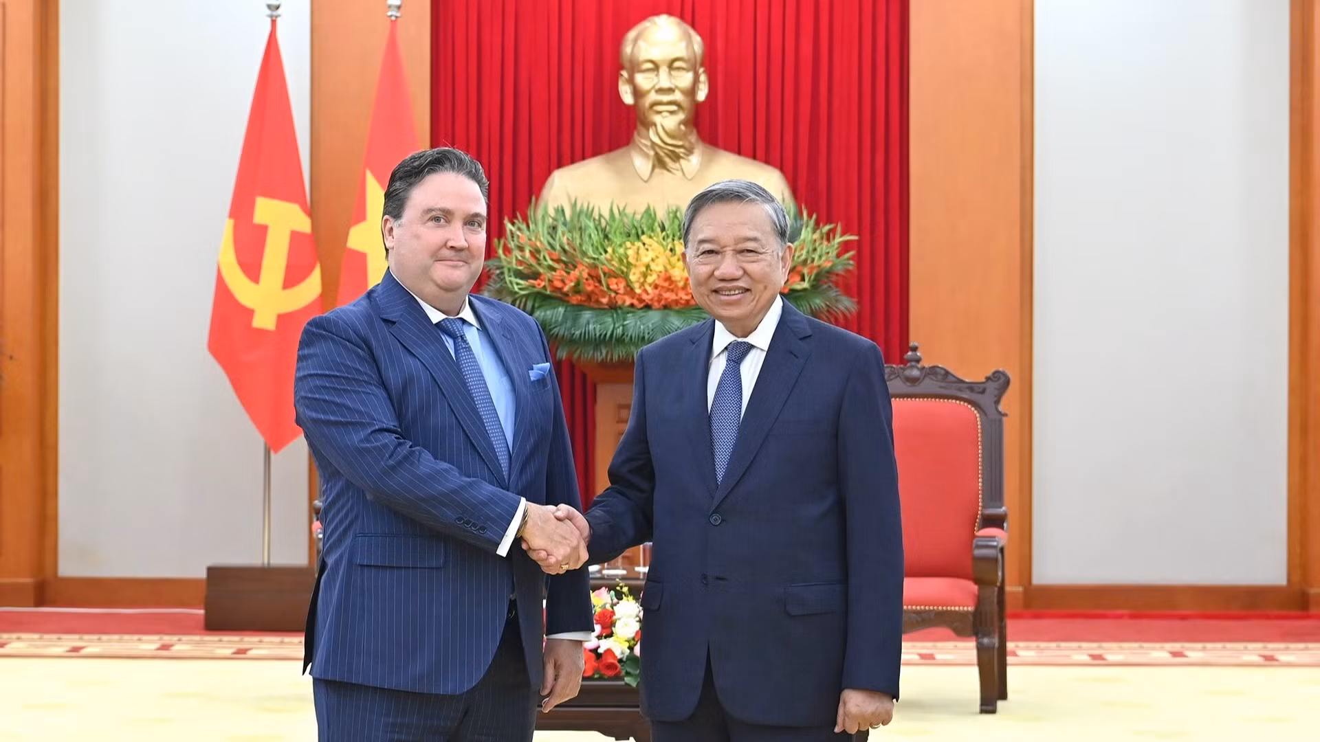 [Foto] Líder del PCV recibe a embajador de Estados Unidos en Vietnam