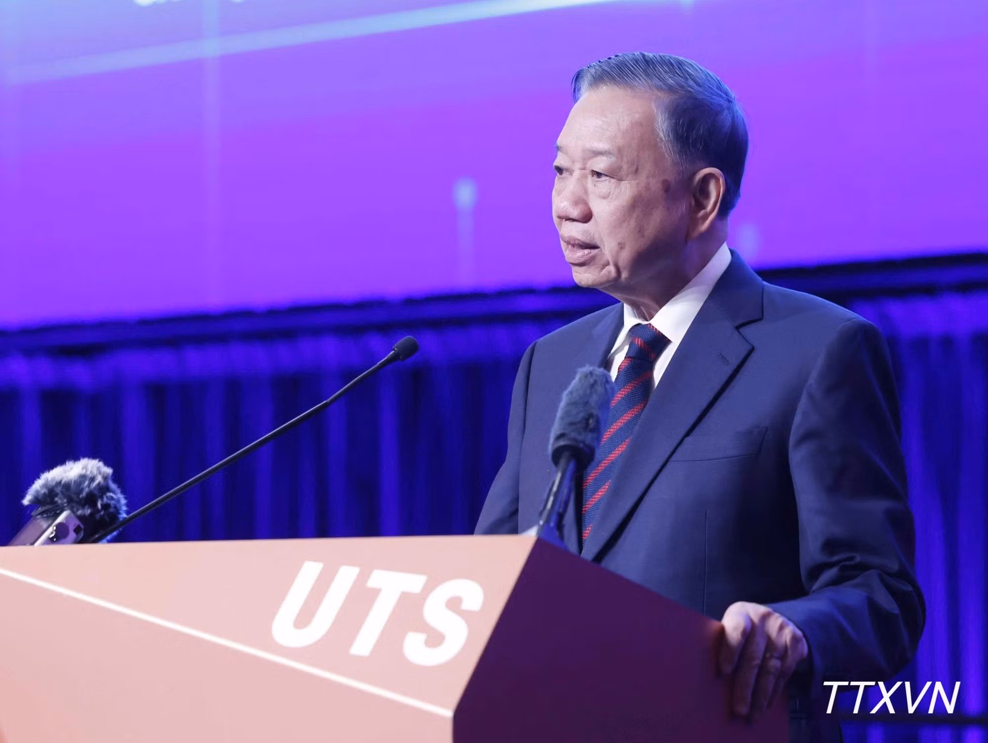El secretario general del Partido Comunista de Vietnam y presidente del país, To Lam, pronuncia un discurso. (Foto: VNA)