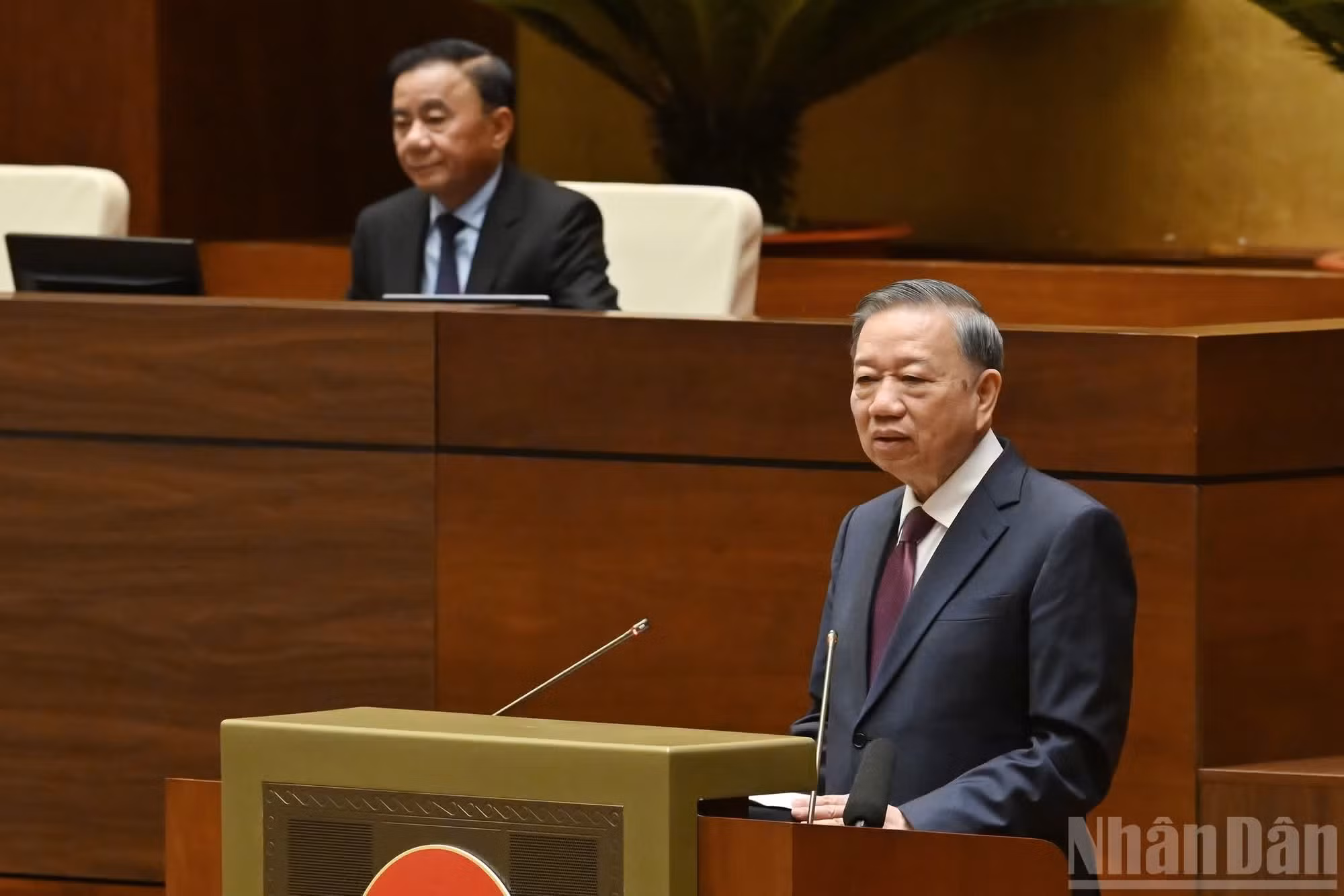 El secretario general del Partido Comunista y presidente de Vietnam, To Lam, interviene en la cita.