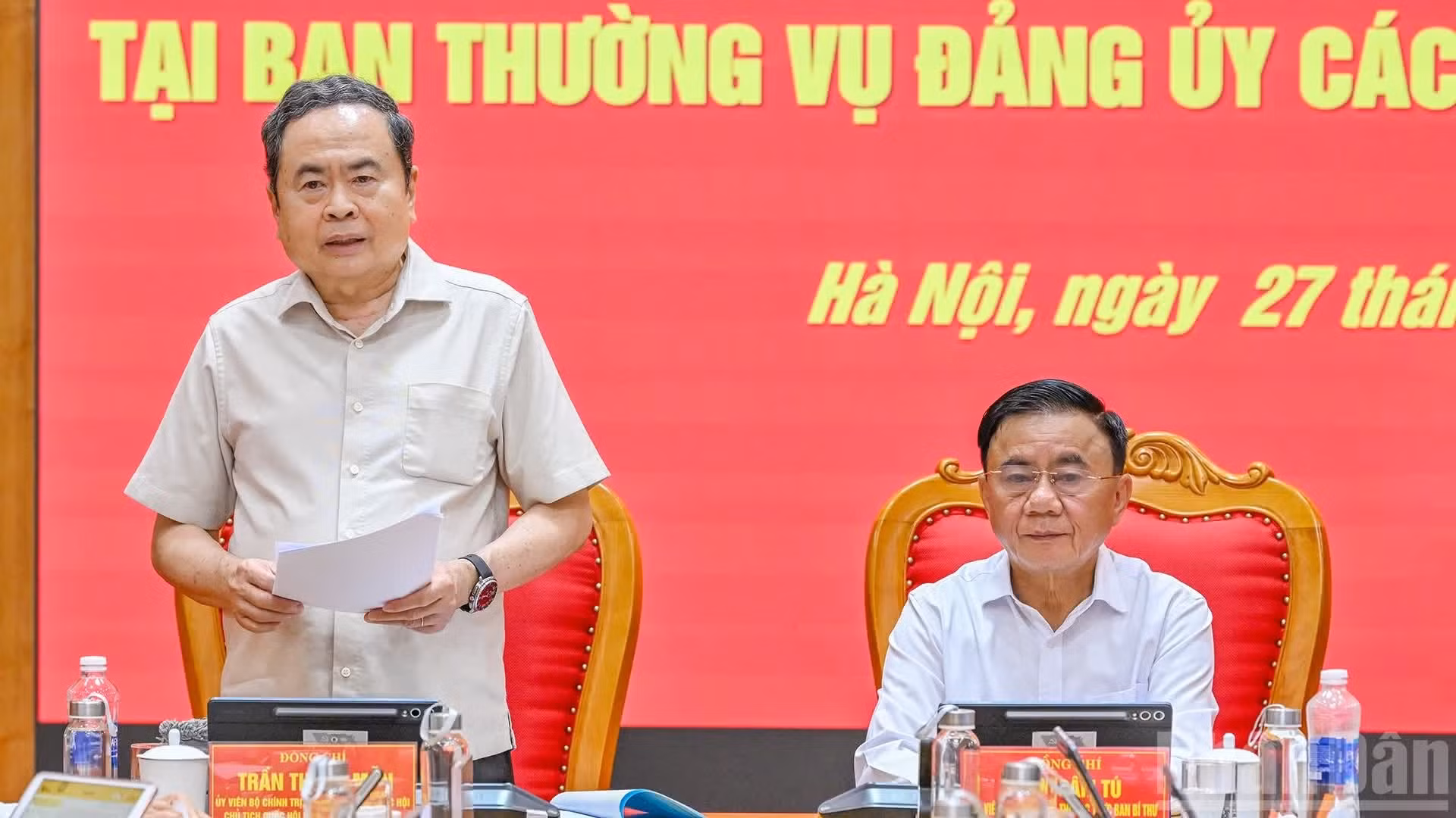 El presidente de la Asamblea Nacional de Vietnam, Tran Thanh Man, habla en el evento 