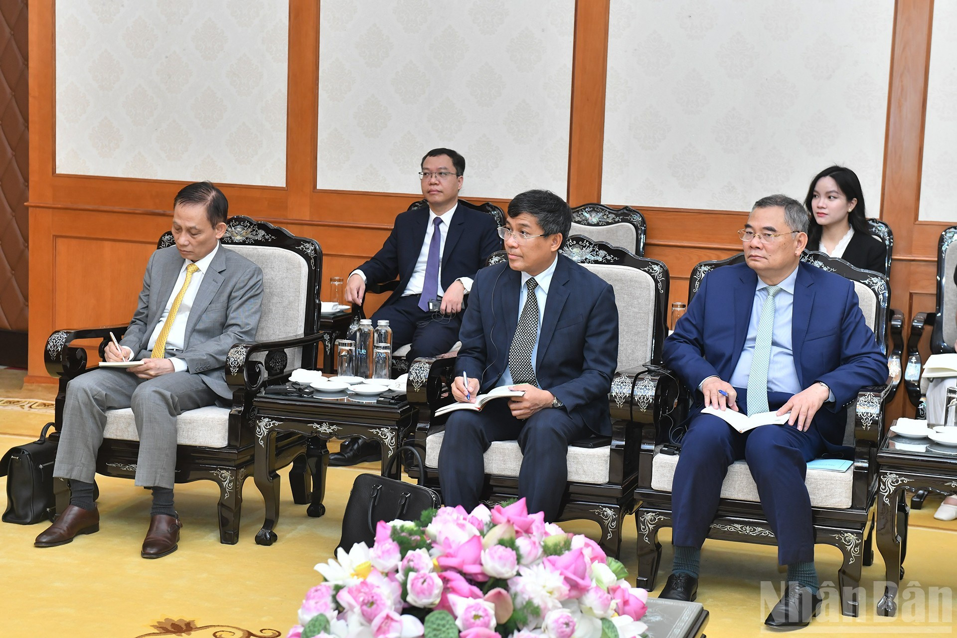 Delegados vietnamitas al encuentro.