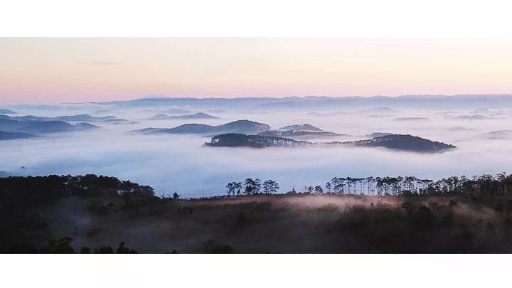 El encanto seductor del gran bosque de Mang Den, en Kon Tum