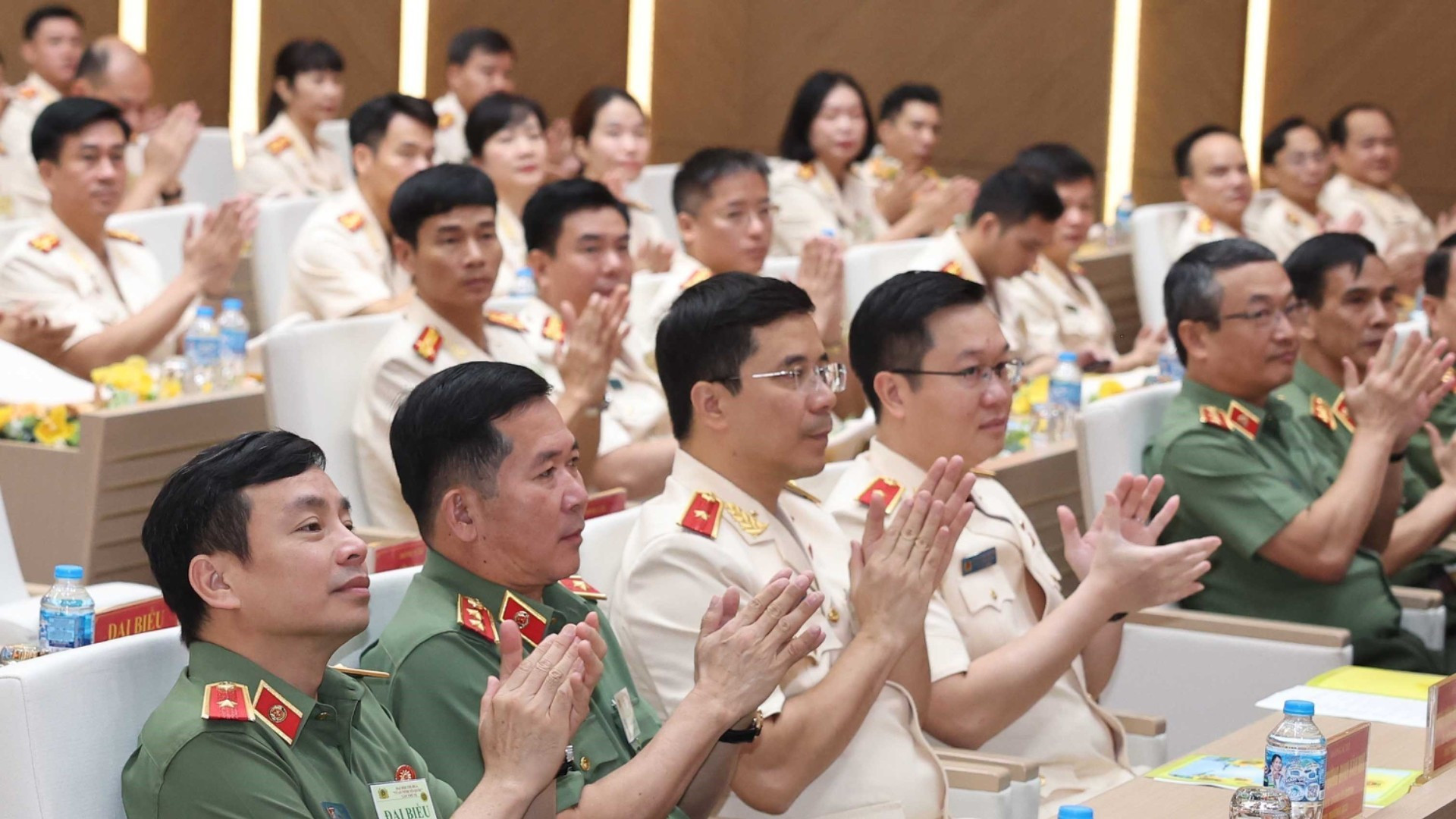 Delegados a la cita. (Foto: Thong Nhat/VNA)