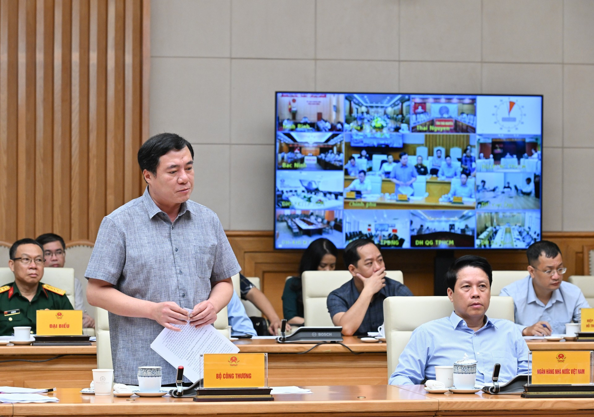 El viceministro de Industria y Comercio Nguyen Sinh Nhat Tan en su intervención. (Foto: VNA)