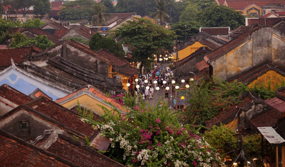 El eterno atractivo del patrimonio no reside en sus estructuras inmóviles, sino en su vitalidad en la vida cotidiana. (Foto: VNA)