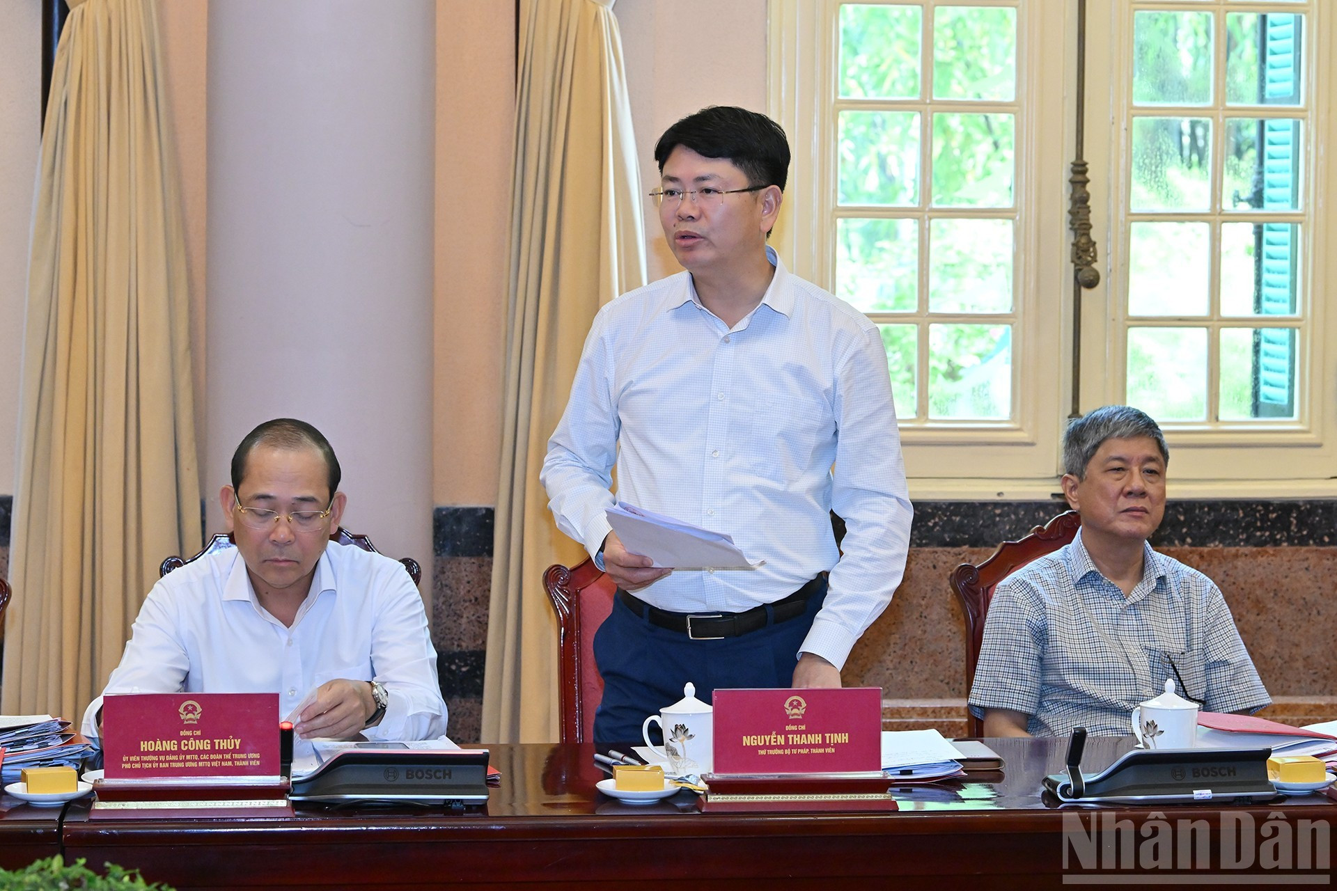 Nguyen Thanh Tinh, viceministro de Justicia, presenta su intervención. Nguyen Thanh Tinh, viceministro de Justicia, presenta su intervención.