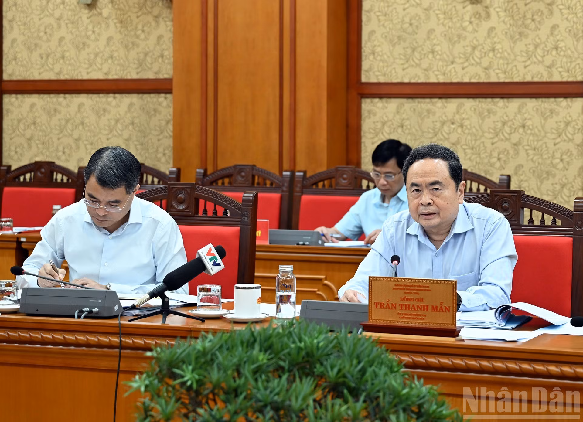 El presidente de la ANV, Tran Thanh Man, pronuncia el discurso de conclusión de la reunión.