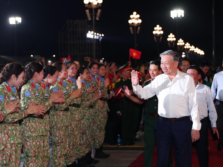El secretario general del PCV, To Lam, en el acto celebrado en la Plaza Ba Dinh, en Hanói. El secretario general del PCV, To Lam, en el acto celebrado en la Plaza Ba Dinh, en Hanói.