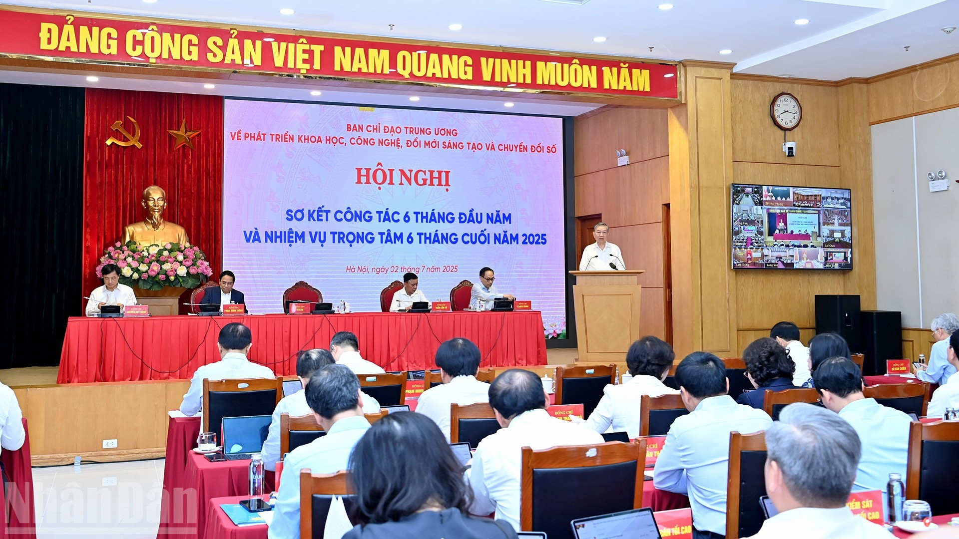 [Foto] Líder partidista de Vietnam preside conferencia sobre implementación de Resolución nº 57-NQ/TW