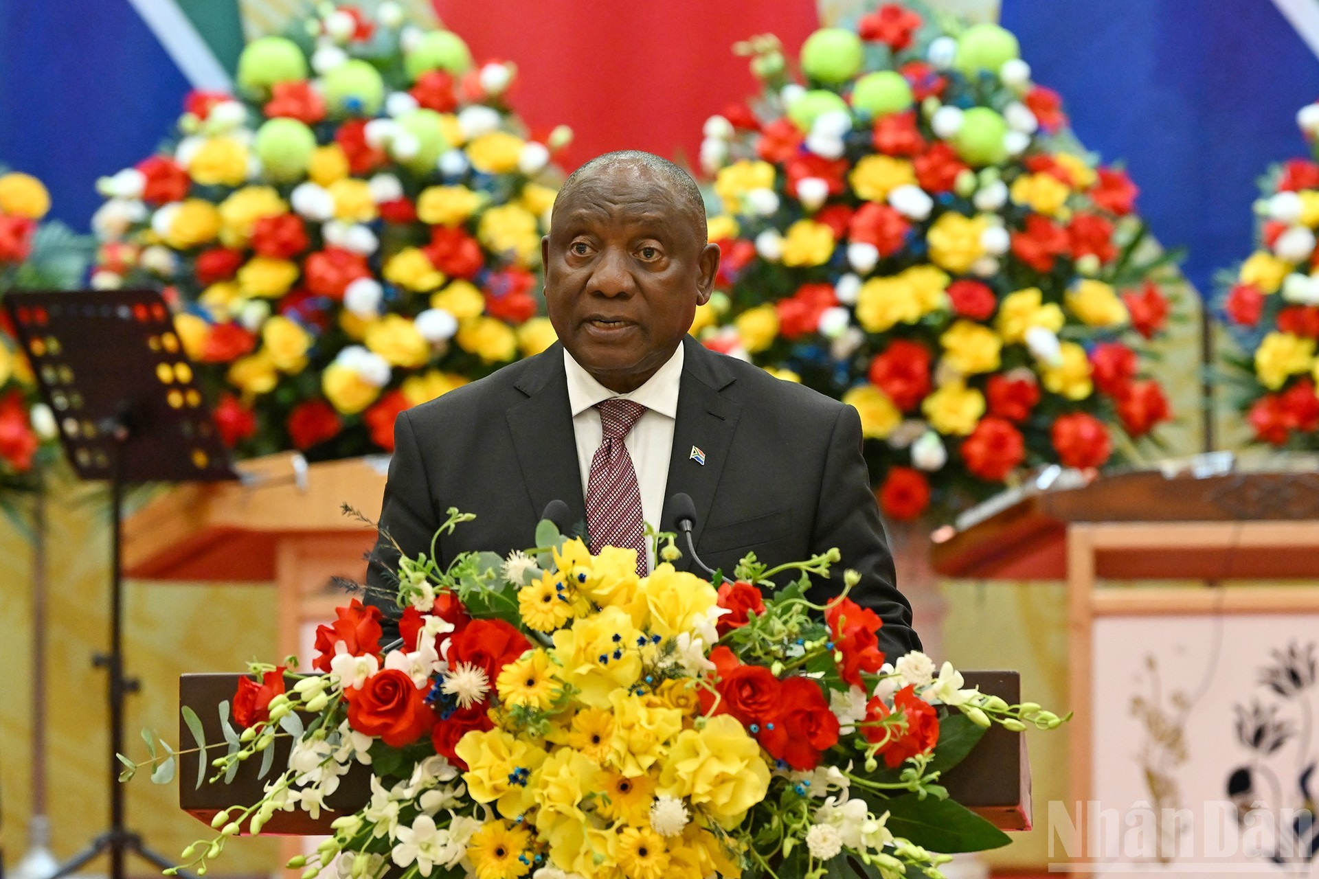 El presidente sudafricano Matamela Cyril Ramaphosa interviene en el banquete. El presidente sudafricano Matamela Cyril Ramaphosa interviene en el banquete.