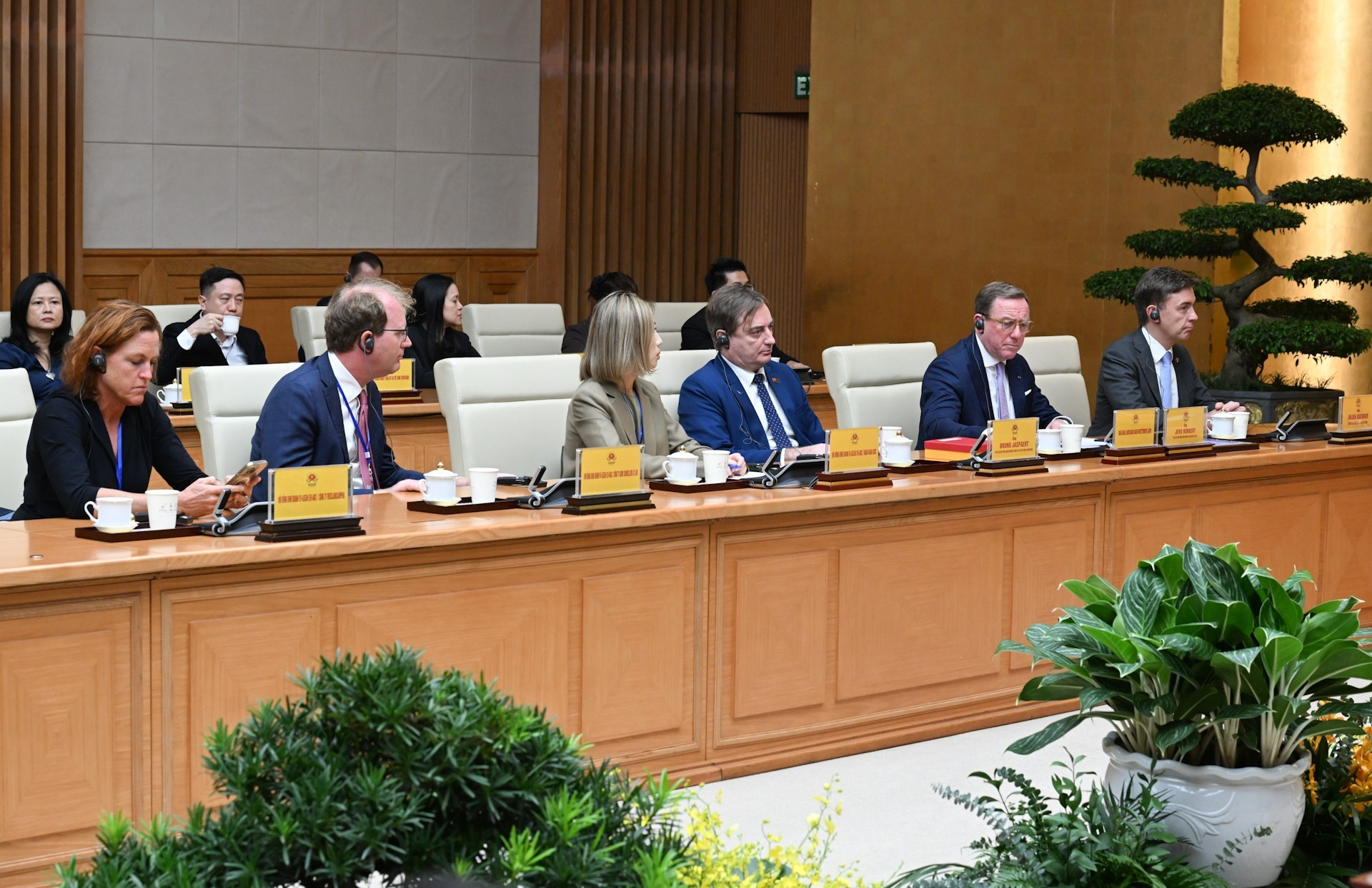 La delegación empresarial de EU-ABC y EuroCham en la reunión.