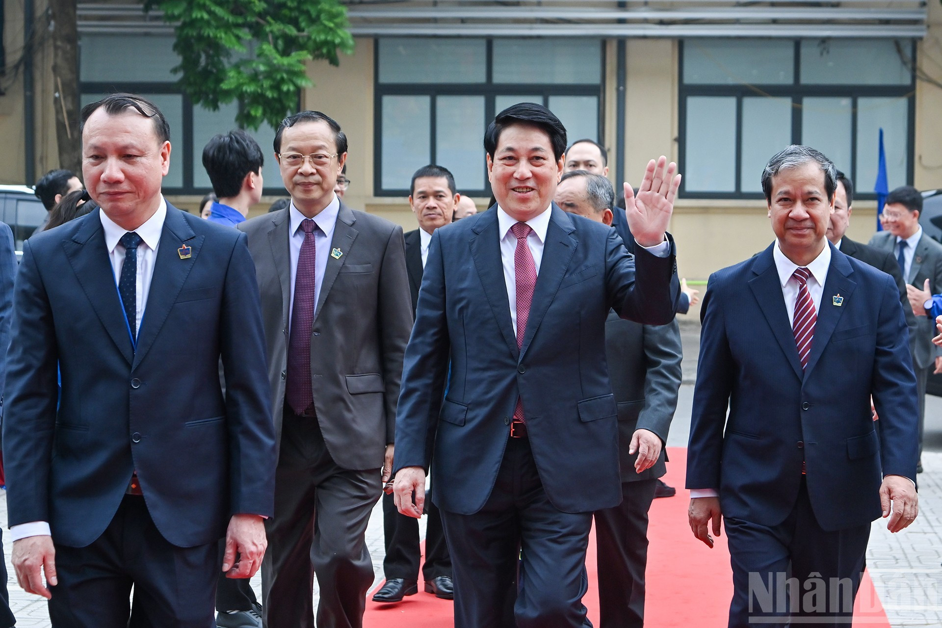 El presidente Luong Cuong asiste a la ceremonia.