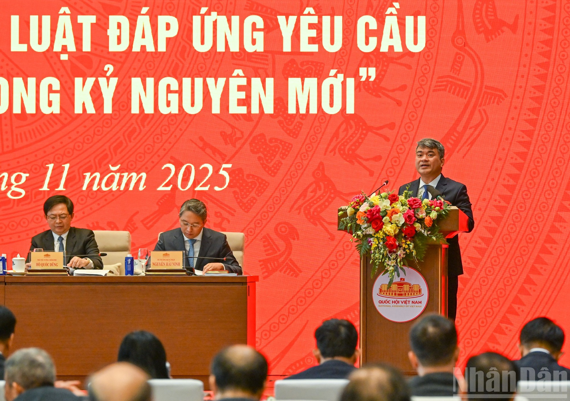 El viceministro de Justicia, Nguyen Thanh Tu, presenta su intervención en la cita..