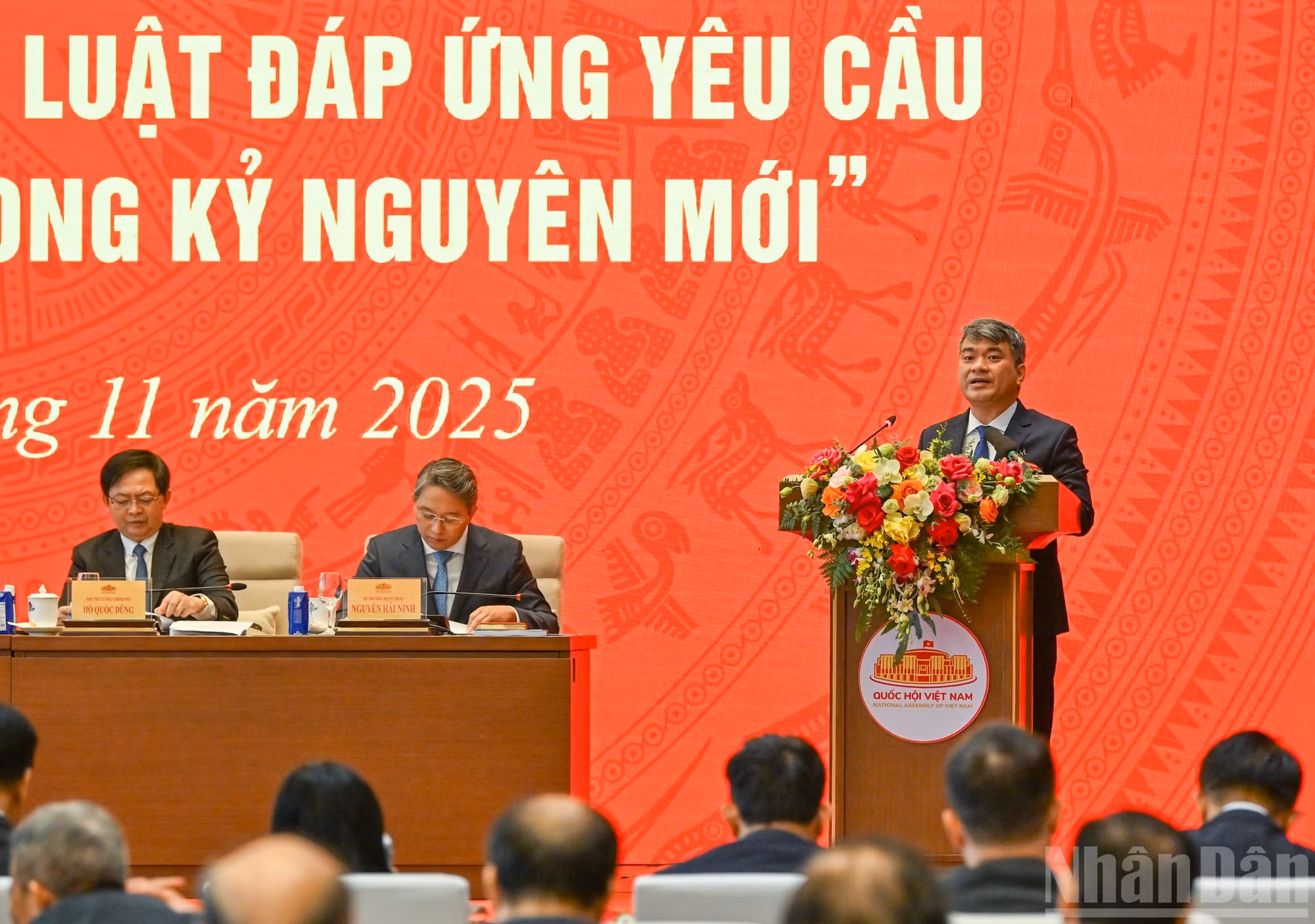 El viceministro de Justicia, Nguyen Thanh Tu, presenta su intervención en la cita..