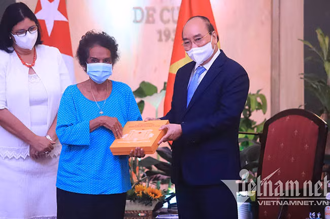  Marta Rojas, testigo histórico de la amistad Vietnam-Cuba ảnh 5