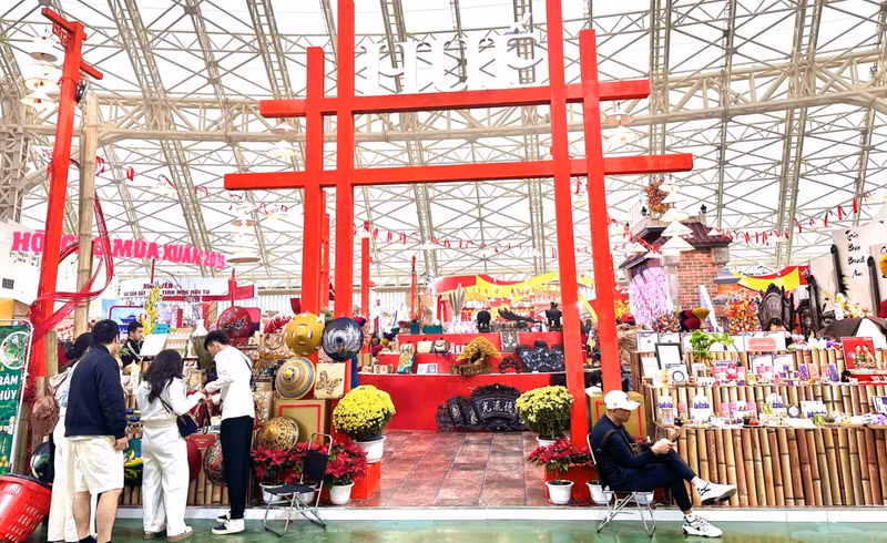 El pabellón de Hue en la feria. (Foto: VNA)