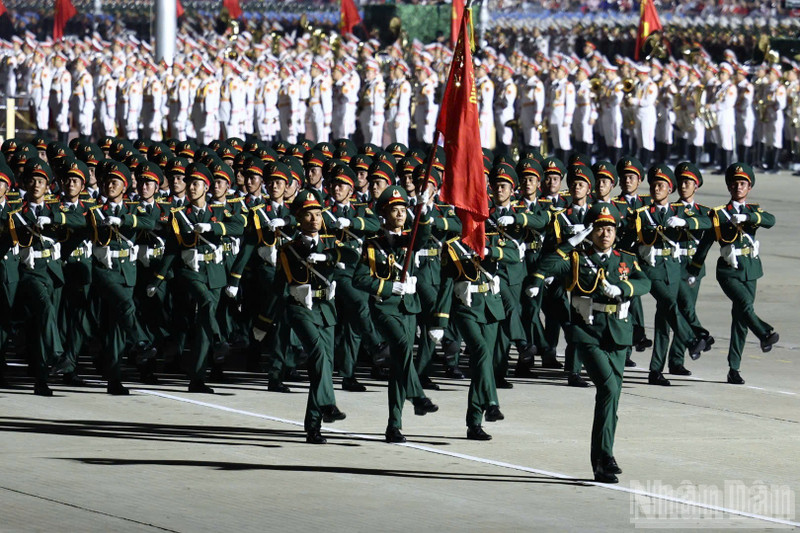 Ensayo preliminar del desfile para 80 aniversario del Día Nacional de Vietnam concluye con éxito