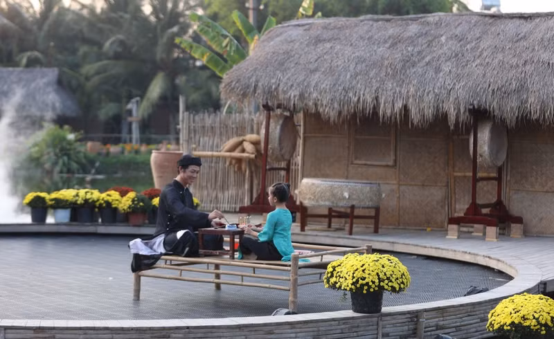 El espacio "Tet en el pasado" contribuye a difundir los valores culturales vietnamitas.