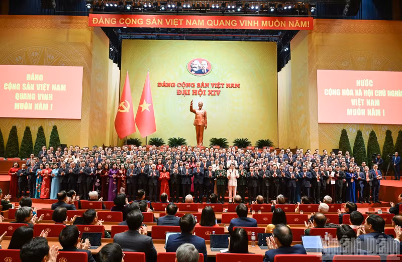 Comité Central del PCV del XIV mandato. (Foto: Nhan Dan)