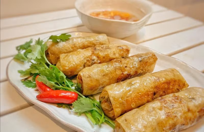 Nem, plato popular de Vietnam (Foto: VNA)