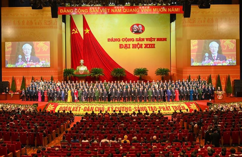 Sesión de clausura del XIII Congreso Nacional del Partido Comunista de Vietnam. (Foto: Nhan Dan)