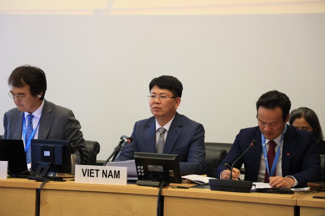 El viceministro vietnamita de Justicia Nguyen Thanh Tinh interviene en la sesión del Comité de Derechos Humanos de las Naciones Unidas en Suiza .(Foto: VNA)