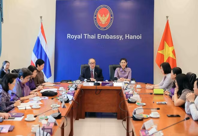 En la reunión de la PMCAF en la embajada de Tailandia en Hanói (Foto: VNA)