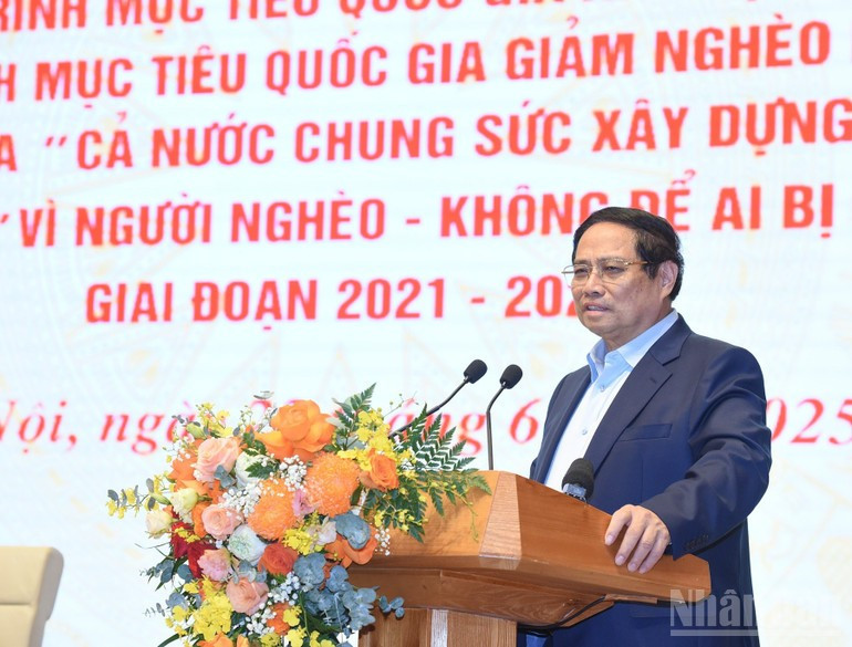 El primer ministro de Vietnam, Pham Minh Chinh, habla en el evento. (Foto: Nhan Dan)