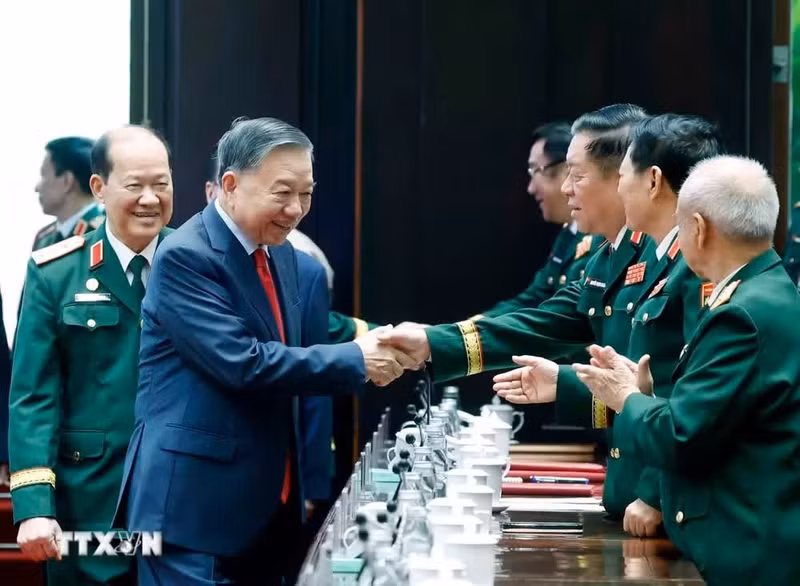 El secretario general del Comité Central del PCV y presidente de Vietnam, To Lam, asiste a la cita. (Foto: VNA)
