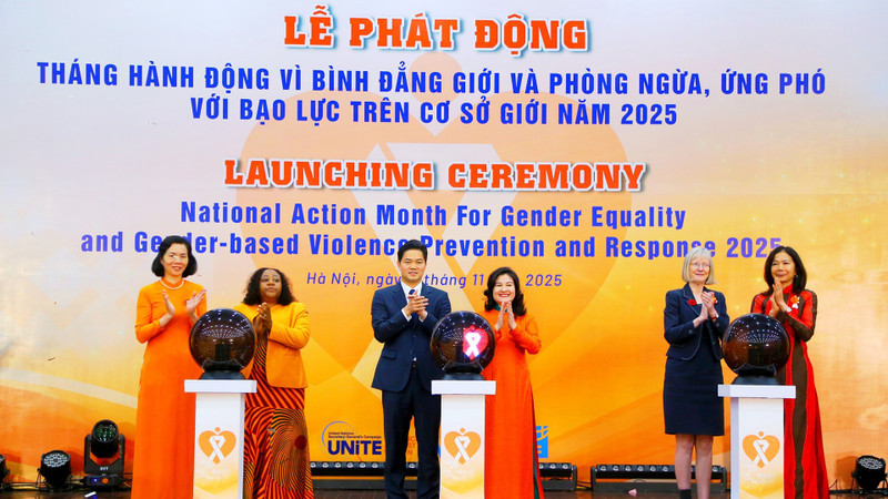 Acto de lanzamiento (Foto: Nhan Dan)