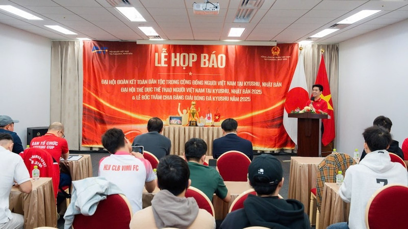Durante la rueda de prensa (Foto: baovanhoa.vn)