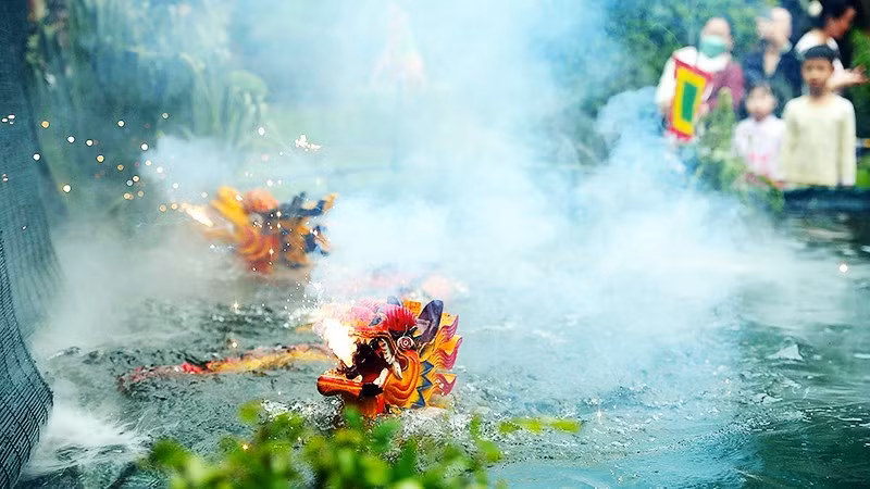 El arte de marionetas acuáticas de Dao Thuc es un legado transmitido por su fundador, conocido como Dao Dang Khiem, pero cuyo nombre real es Nguyen Dang Vinh (1658-1732).