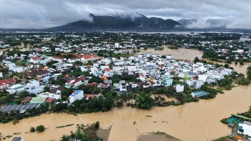 Inundaciones en la provincia de Khanh Hoa (Foto: Nhan Dan)
