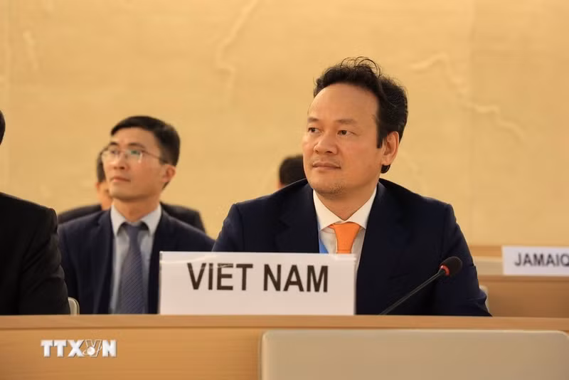 El embajador Mai Phan Dung, representante permanente de Vietnam en Ginebra. (Foto: VNA)