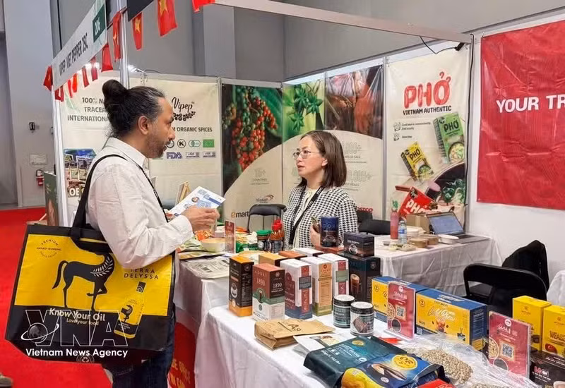 En el pabellón de Vietnam (Foto: VNA)