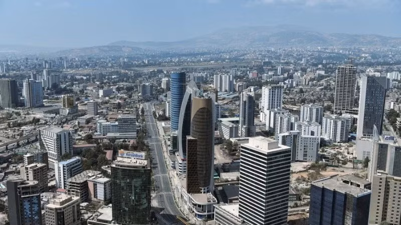 Una vista de la ciudad de Addis Abeba, Etiopía. (Foto tomada el 16 de febrero de 2025: Xinhua)