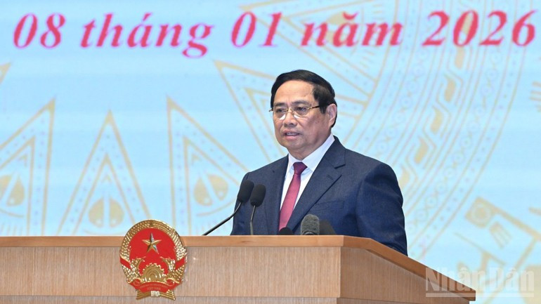El primer ministro de Vietnam, Pham Minh Chinh, interviene en la cita.(Foto: VNA)