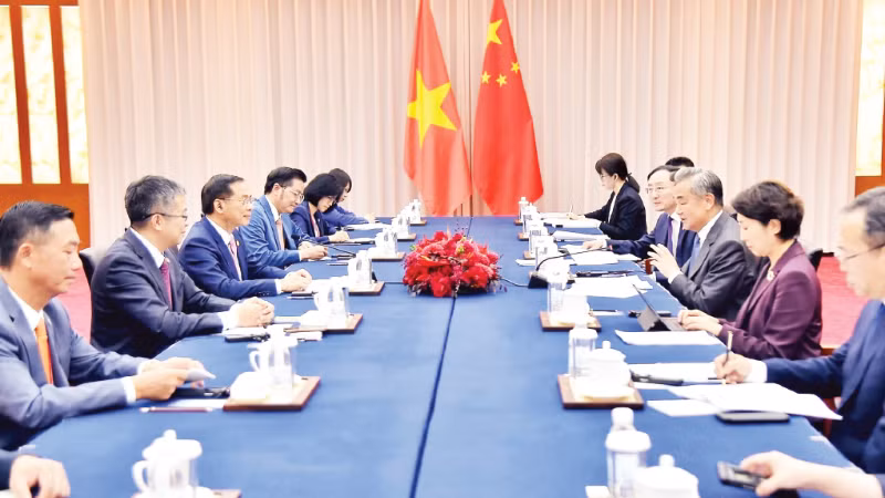Los funcionarios diplomáticos de Vietnam y China mantienen conversaciones en Yunnan, China. (Foto: Embajada de Vietnam en China)