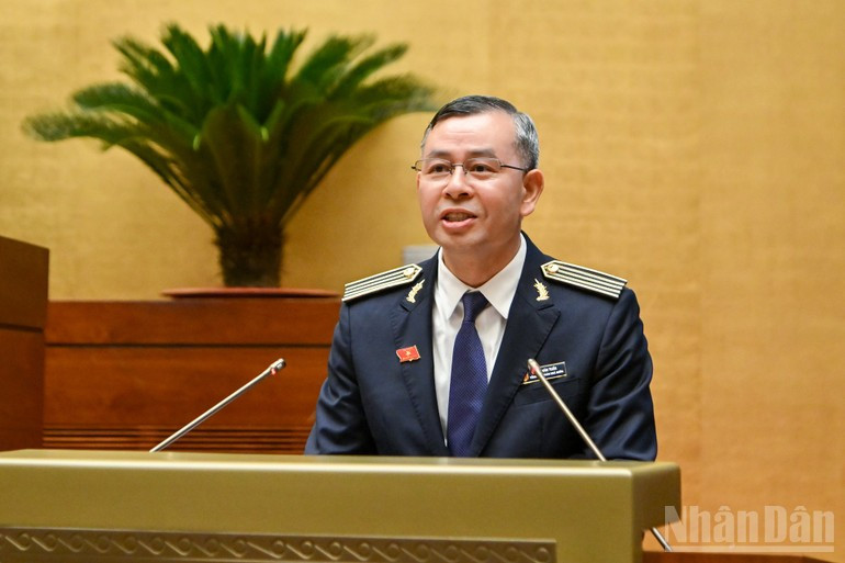 El auditor general del Estado, Ngo Van Tuan, habla en el evento. (Foto: VNA)