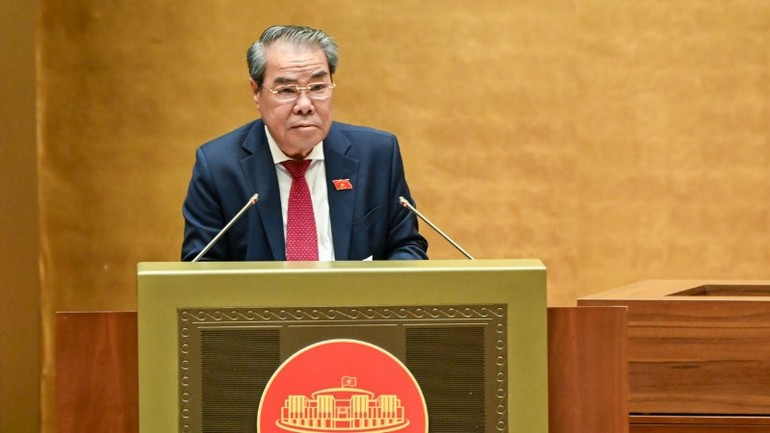 Duong Thanh Binh, jefe de la Comisión de Aspiración del Pueblo y Supervisión de la Asamblea Nacional de Vietnam, habla en el evento. (Foto: Nhan Dan)
