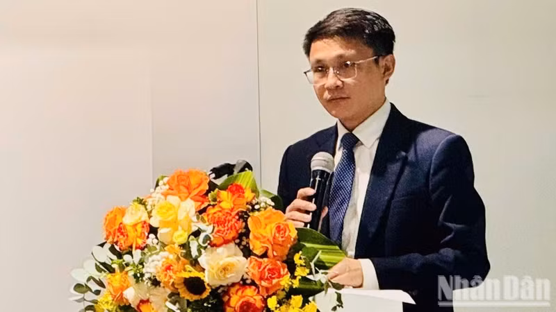 Vo Xuan Hoai, subdirector del NIC, en el evento.