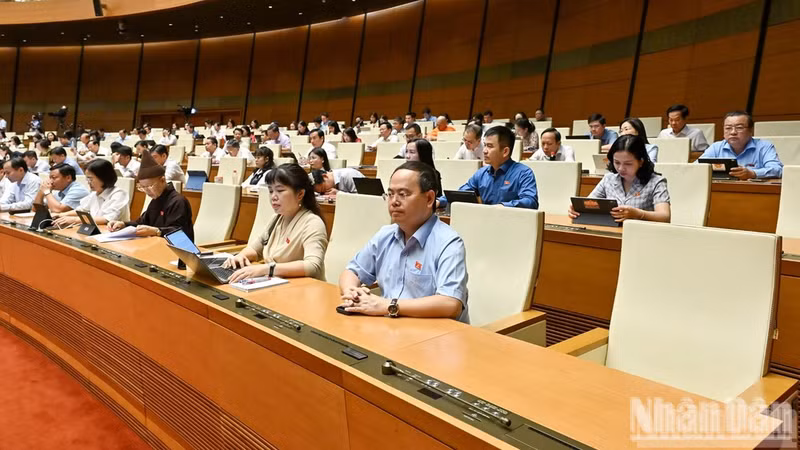 Legisladores debaten el establecimiento de un marco institucional estable para desarrollo urbano