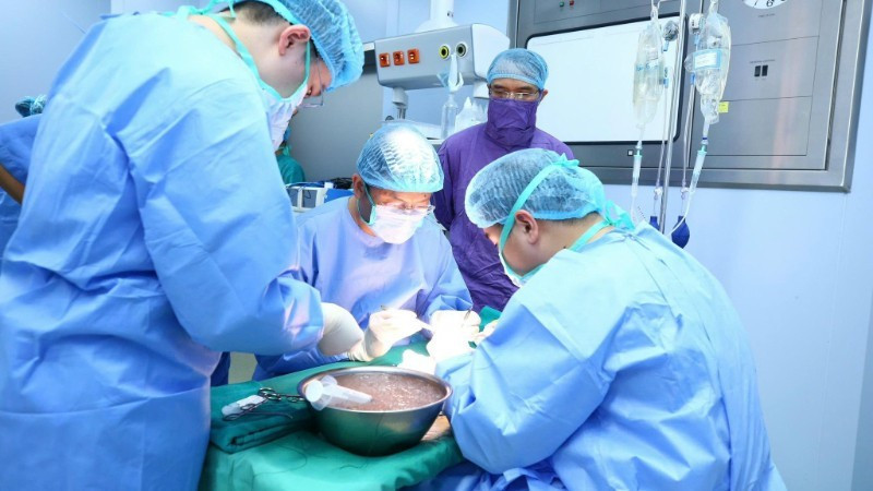 El Hospital Militar Central 108 salva 29 vidas en dos semanas gracias a trasplantes multiorgánicos.