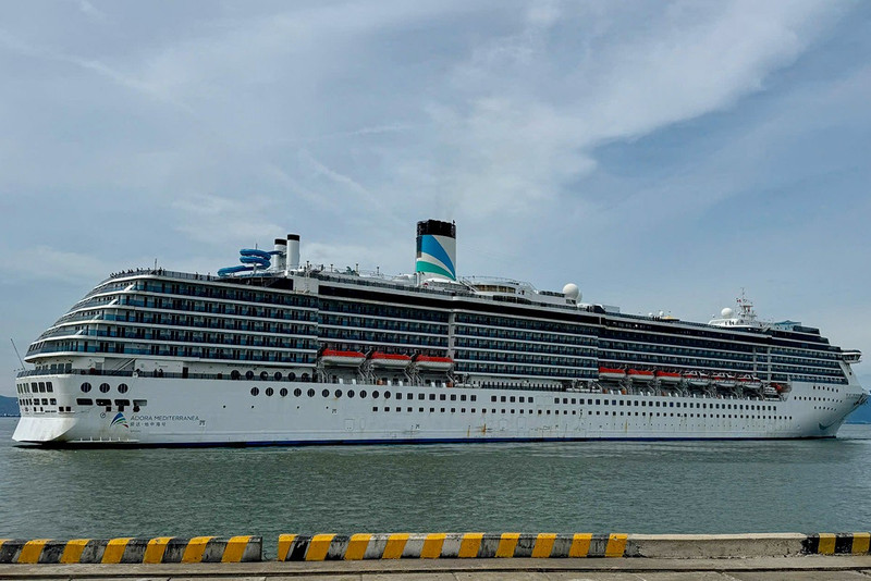 El crucero Adora Mediterranea atraca en el puerto de Tien Sa, en la ciudad vietnamita de Da Nang. (Foto: vnexpress.net)