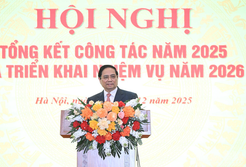 El primer ministro de Vietnam, Pham Minh Chinh, habla en la conferencia. (Foto: Nhan Dan)