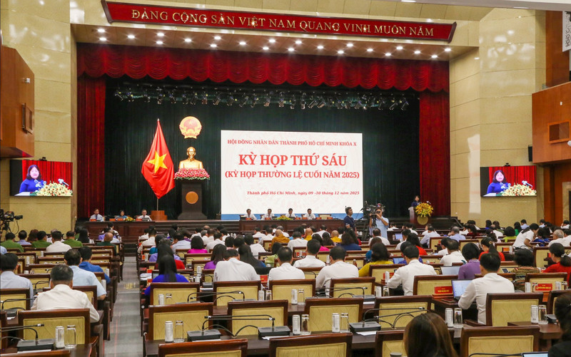 En el evento (Foto: daibieunhandan.vn)