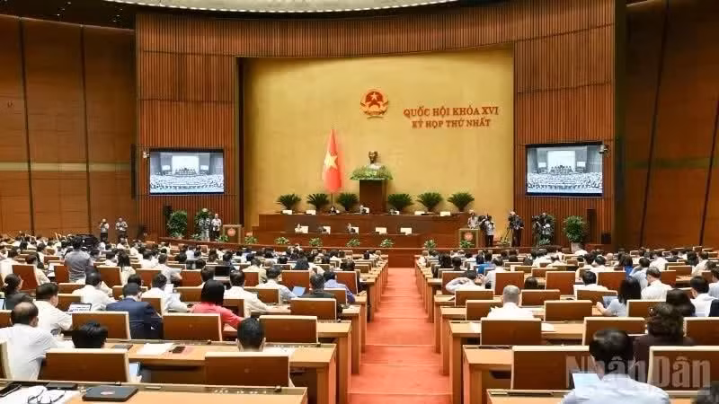 Asamblea Nacional de Vietnam analiza reformas al sistema tributario