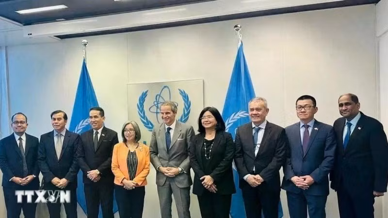 Delegados en el encuentro. (Foto: VNA)