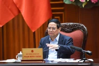 El primer ministro de Vietnam, Pham Minh Chinh, preside la reunión.