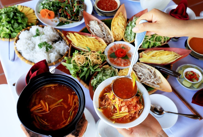 Este plato de los pescadores de Mui Ne está preñado de la cultura culinaria vietnamita Este plato de los pescadores de Mui Ne está preñado de la cultura culinaria vietnamita